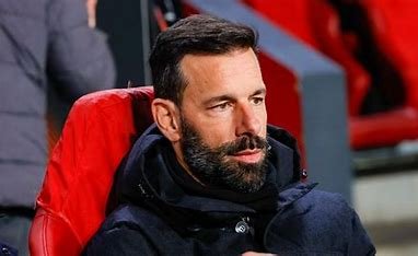 Ruud van Nistelrooy Named Leicester City Manager After Steve Cooper’s Exit